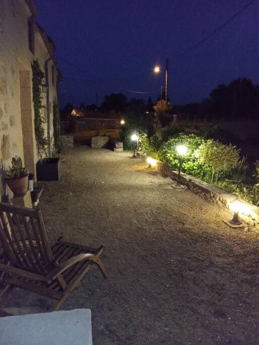 Longere Berrichonne, Calme Absolu, 13 Personnes Saint-Pierre-les-Etieux Exterior foto